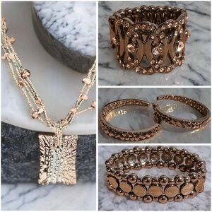 Jewelry Bundle (4) Glass Necklace, Earrings, Stretchy Ring & Bracelet in EUC